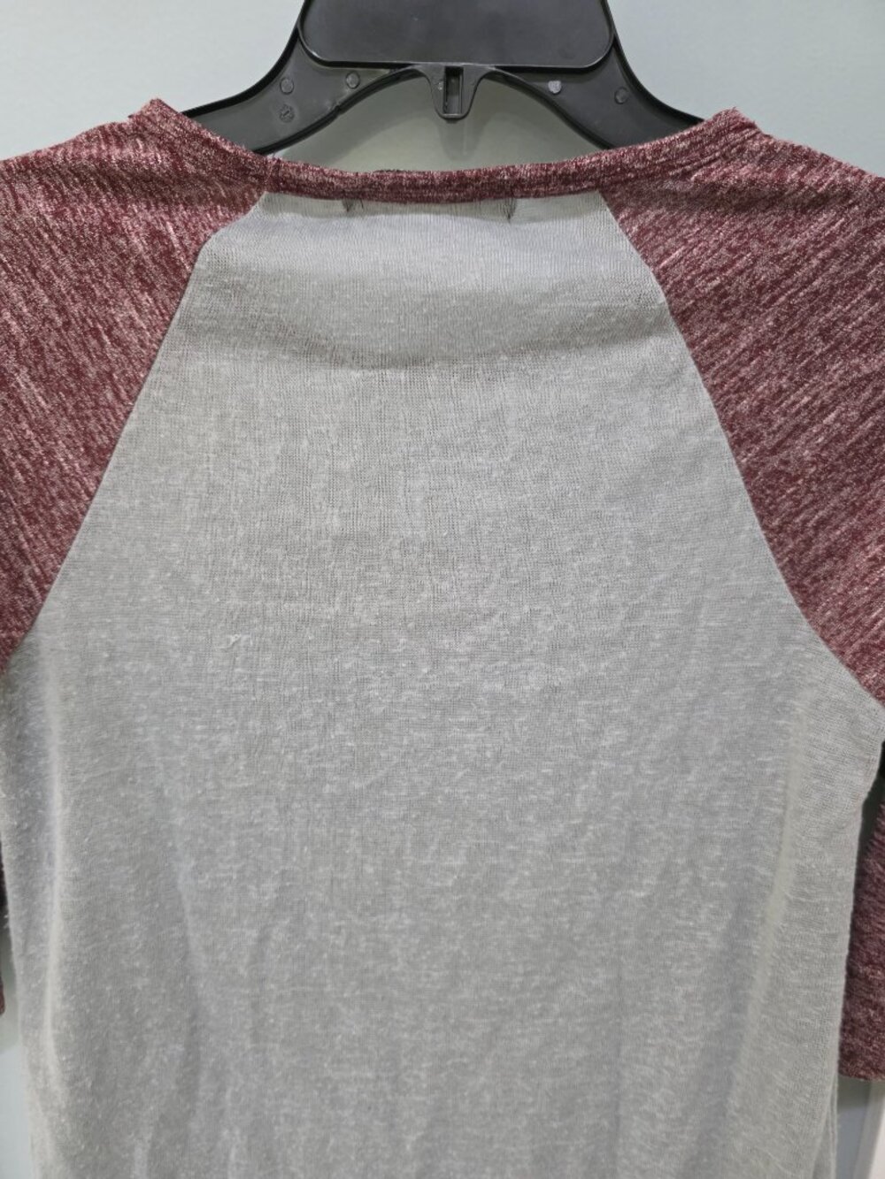 Almost Famous Bunny Graphic Raglan Tee – Women’s Small Grey & Burgundy - Picture 8 of 9